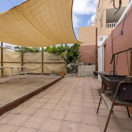 Casa Marron Daire