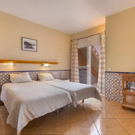 Casa Marron Daire *