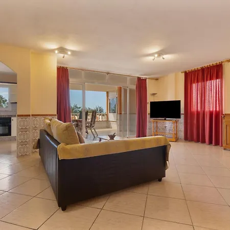 Casa Marron Daire