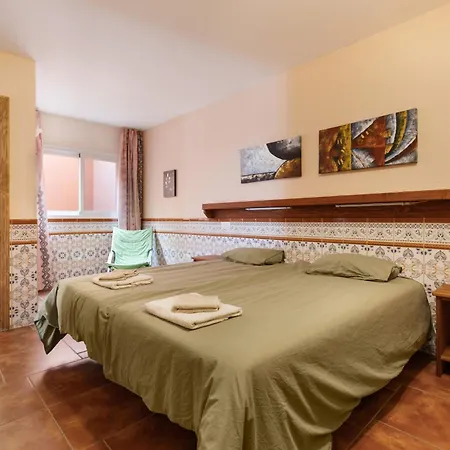 Casa Marron Daire *